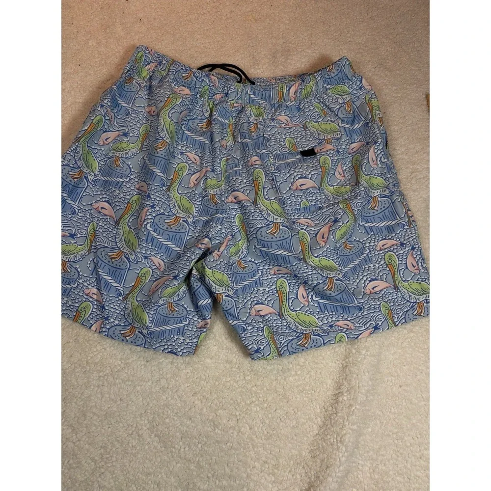 Vineyard Vines Swim Trunks Mens‎  Blue Pelican Fish Size Xl